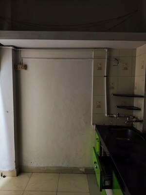 Room in 2 BHK Apartment at Trimurti Residency, Badlapur West – for Rent