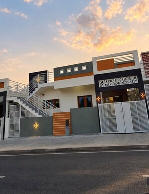 2 BHK Villa – Exterior View View at Sathnur - for Sale