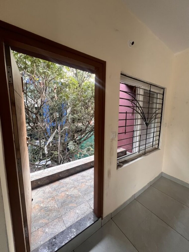 Balcony, kumaraswamy layout 2 Bedroom 1100 Sq.Ft. Builder Floor In Kumaraswamy Layout Bangalore 10712305