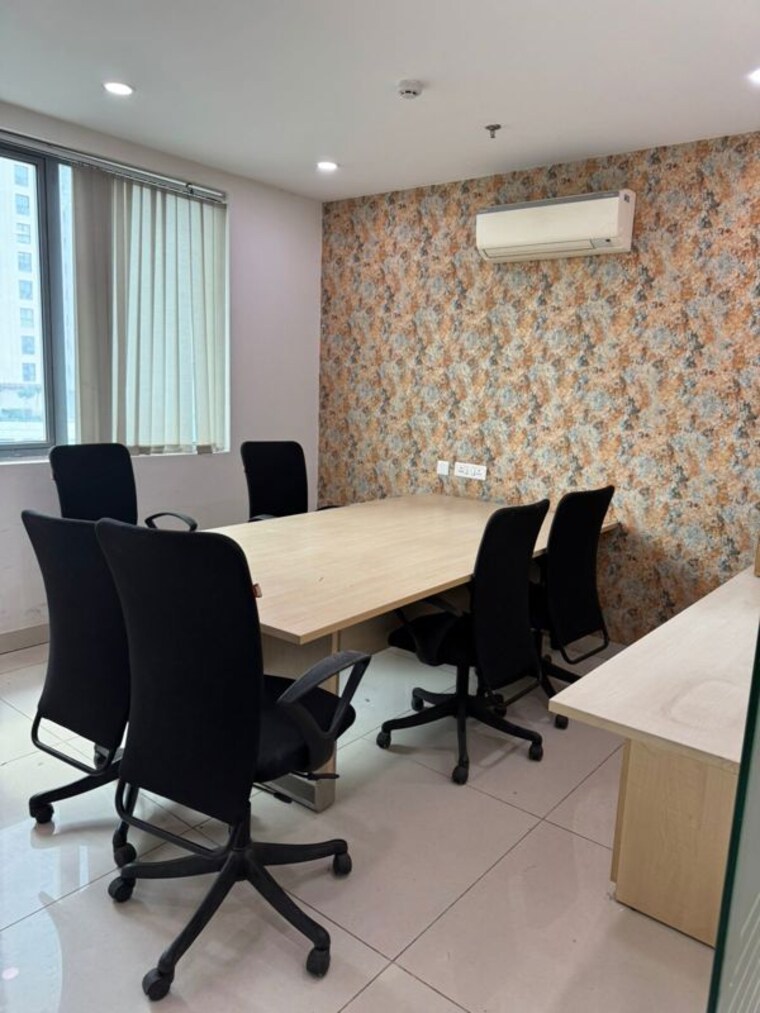 Team Area, ild-trade-centre Commercial Office Space 641 Sq.Ft. In Sector 47 Gurgaon 10712341