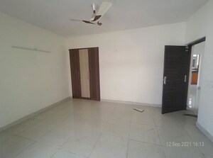 Room in 3 BHK Apartment at Emerald Anmol, Sector 88 – for Rent