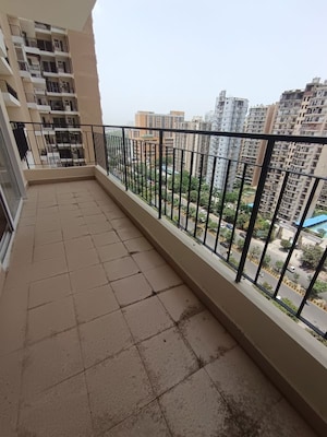Balcony in 4 BHK Apartment at Sector 76 – for Rent