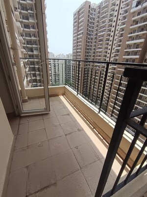Balcony in 4 BHK Apartment at Sector 76 – for Rent