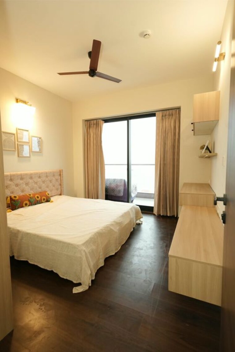 Bedroom, krisumi-waterfall-residences 3.5 Bedroom 2600 Sq.Ft. Apartment In Sector 36a Gurgaon 10712409