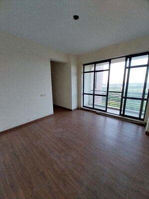 Room in 5 BHK Apartment at Migsun Vilaasa, Eta Ii Greater Noida – for Sale