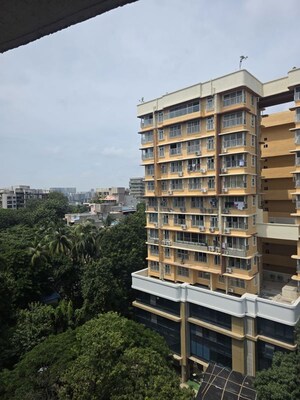 Staircase in 3 BHK Apartment at Mesacon Greens, Andheri West – for Rent