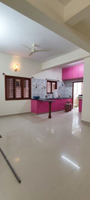 Furnished Amenities in 2 BHK Apartment at Vijaya Bank Layout – for Sale