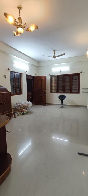 Furnished Amenities in 2 BHK Apartment at Vijaya Bank Layout – for Sale