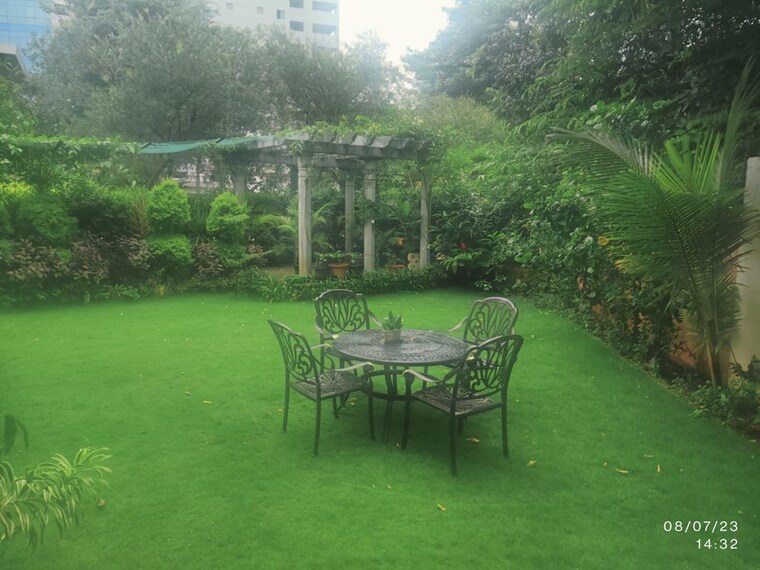  Parking, prestige-tech-park 4 Bedroom 4156 Sq.Ft. Villa In Marathahalli Bangalore 10712518