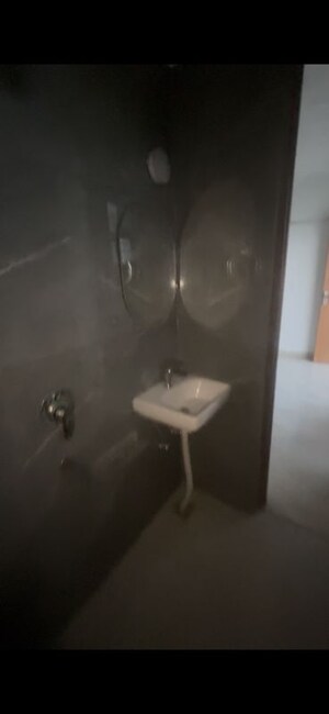 Bathroom in 3 BHK Builder Floor at BPTP Parkland Pride Phase 2, Sector 77 – for Rent