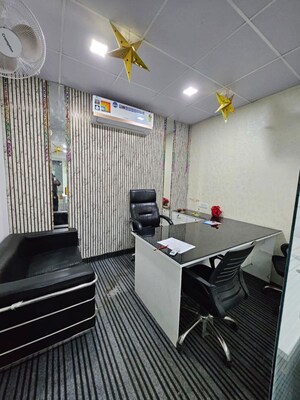  Office Space For Rent in Sector 63