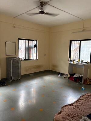 Hall in 1 BHK Villa at Karve Nagar – for Rent