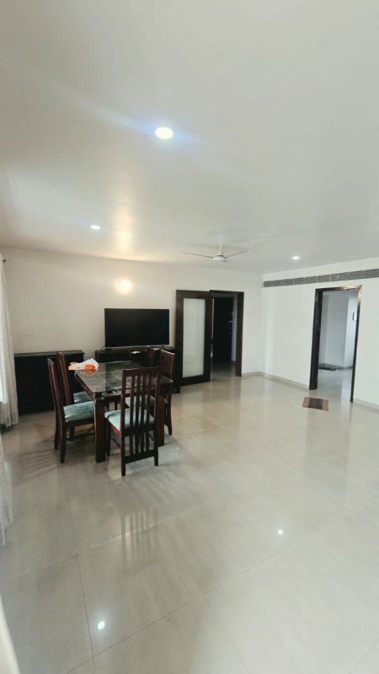 Living Room, oxford-hallmark 4 Bedroom 2800 Sq.Ft. Apartment In Koregaon Park Pune 10712595