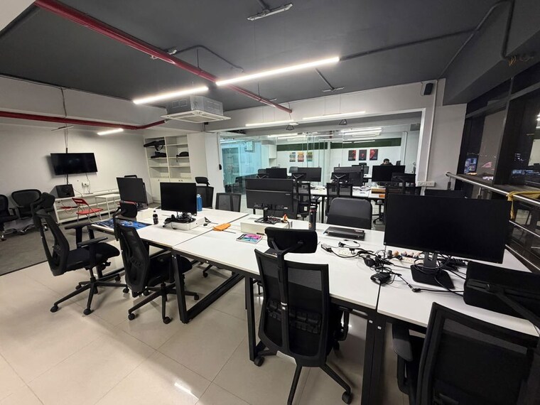 Team Area, science city Commercial Office Space 2250 Sq.Ft. In Science City Ahmedabad 10712555