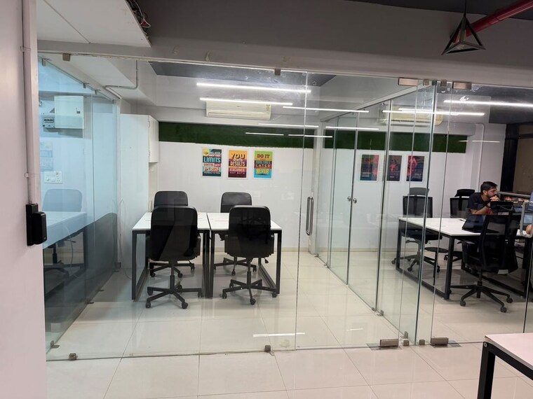Team Area, science city Commercial Office Space 2250 Sq.Ft. In Science City Ahmedabad 10712555