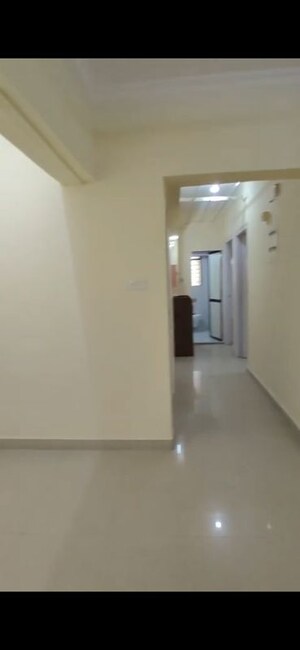 Room in 2 BHK Apartment at Kaveri CHS Goregaon, Goregaon West – for Rent