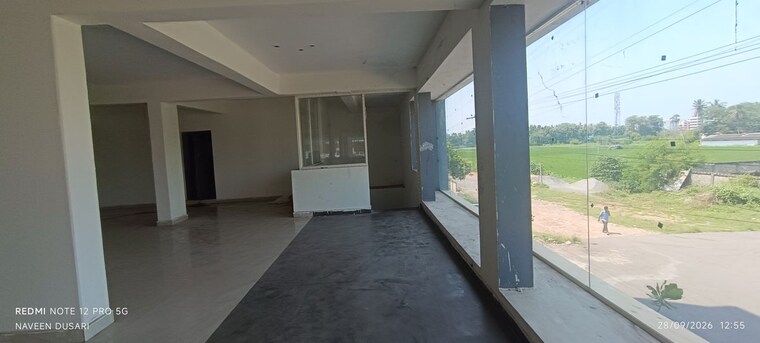 Room, kanuru Commercial Showroom 7000 Sq.Ft. In Kanuru Vijayawada 10712644