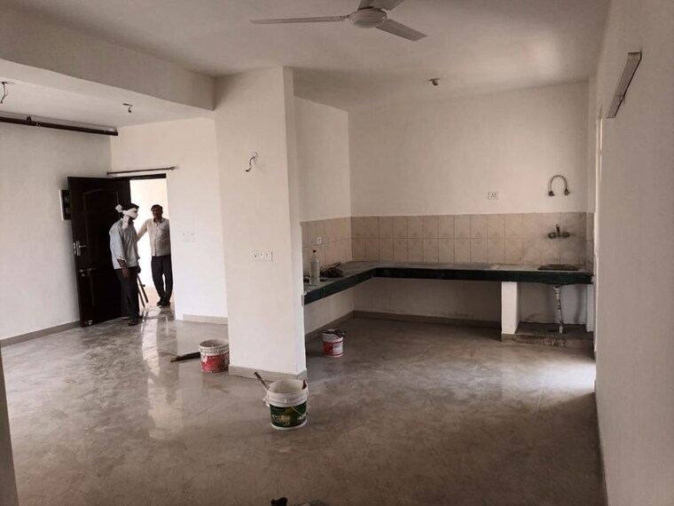  Parking, era-redwood-residency 2 Bedroom 1200 Sq.Ft. Apartment In Sector 78 Faridabad 10712392