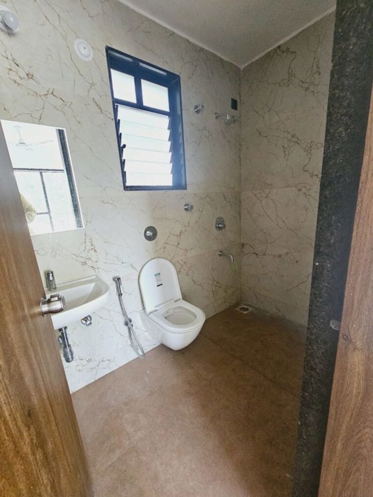 Bathroom, sancheti-belcastel 2 Bedroom 828 Sq.Ft. Apartment In Mundhwa Pune 10712674