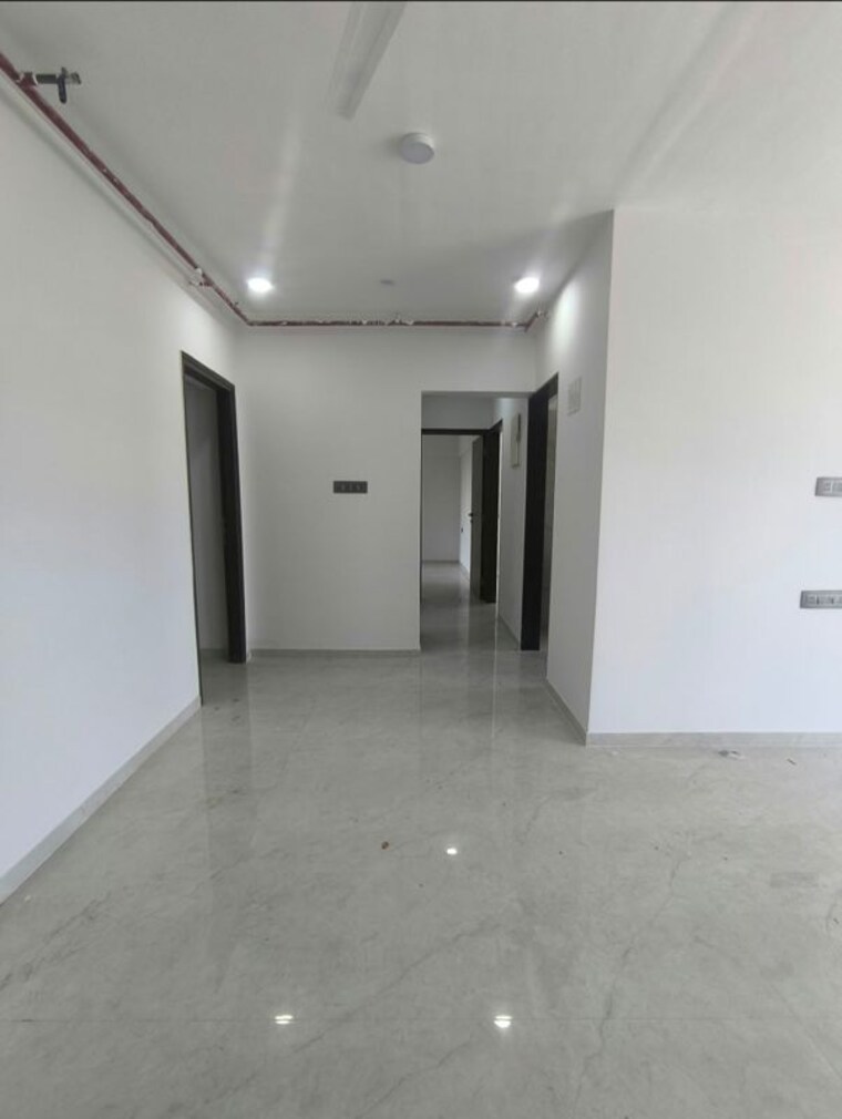 Room, crystal-hitendra-dhamm-shabha-chs 2 Bedroom 648 Sq.Ft. Apartment In Goregaon West Mumbai 10712699