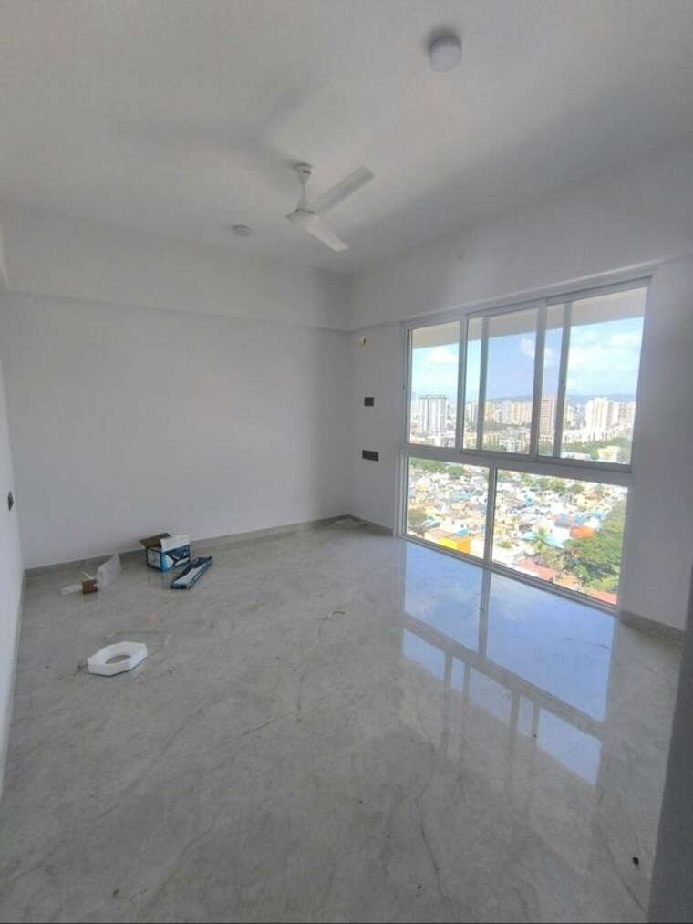Room, crystal-hitendra-dhamm-shabha-chs 2 Bedroom 648 Sq.Ft. Apartment In Goregaon West Mumbai 10712699
