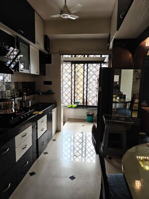 Team Area in 3.5 BHK Apartment at Swapnalok Towers, Malad East – for Sale