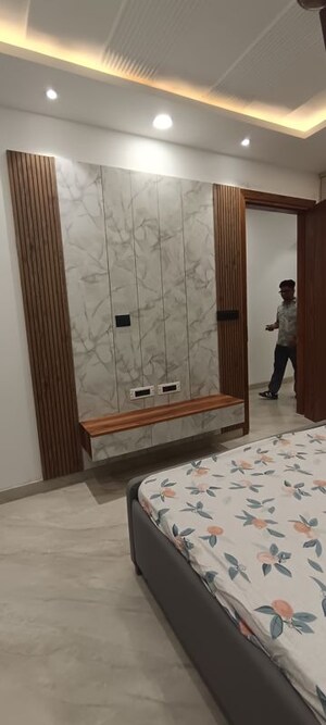 Room in 3 BHK Builder Floor at BPTP District 3, Sector 85 – for Sale
