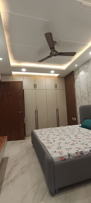 Bedroom in 3 BHK Builder Floor at BPTP District 3, Sector 85 – for Sale