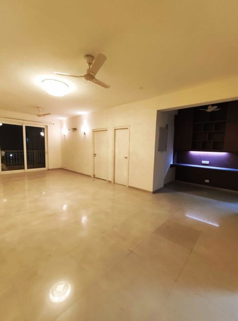 Room, emaar-palm-hills 4 Bedroom 1950 Sq.Ft. Apartment In Sector 77 Gurgaon 10712723