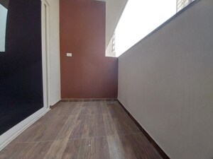 Room in 3 BHK Apartment at Rajapushpa Provincia, Narsingi – for Sale