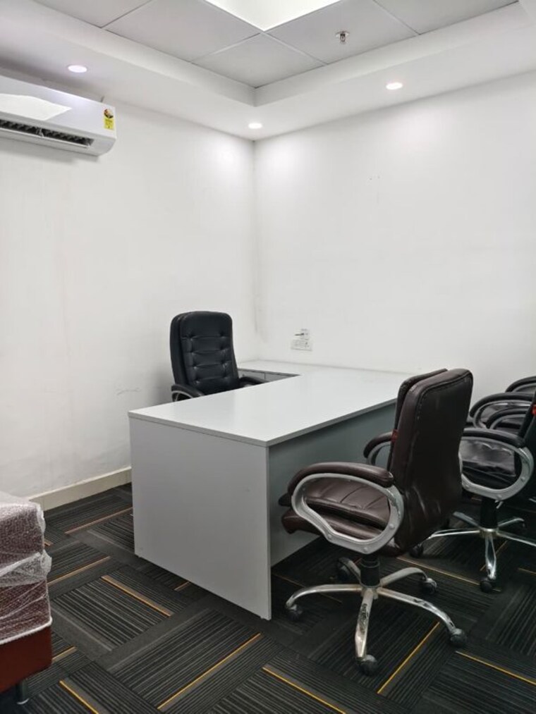Team Area, sector 63 Commercial Office Space in IT/SEZ 900 Sq.Ft. In Sector 63 Noida 10712750