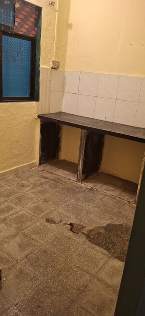 Furnished Amenities in 1 RK Apartment at Rabale – for Rent
