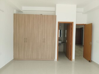 4 BHK +  2741 Sq.Ft. Apartment in SS Linden