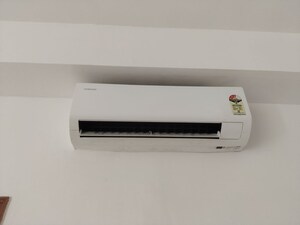 Furnished Amenities in 4 BHK Apartment at SS Linden, Sector 84 – for Rent