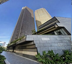 4 BHK Apartment For Sale in Lodha Trump Tower