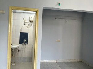 Room in 2 BHK Apartment at Jalvayu Defence Enclave, Kharghar Sector 20 – for Rent