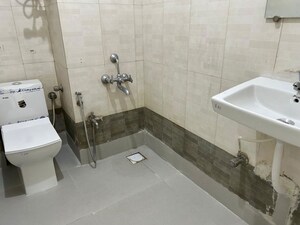 Bathroom in 2 BHK Apartment at Jalvayu Defence Enclave, Kharghar Sector 20 – for Rent