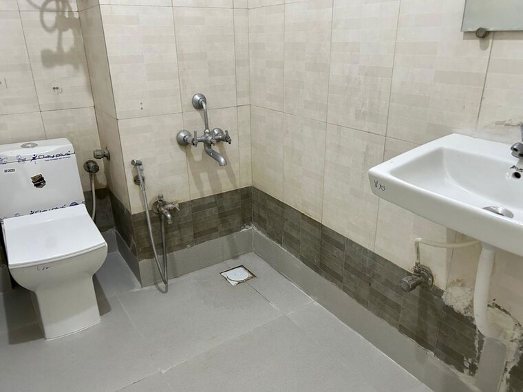 Bathroom, jalvayu-defence-enclave 2 Bedroom 1000 Sq.Ft. Apartment In Kharghar Sector 20 Navi Mumbai 10712770