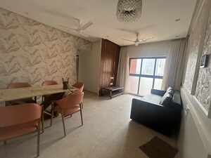 2 BHK Apartment For Sale in Lodha Vista, Lower Parel