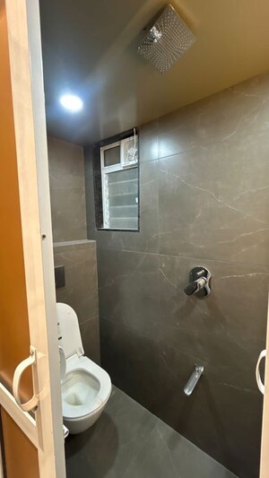 Bathroom in 3 BHK Apartment at Big Splash, Vashi Sector 17 – for Rent