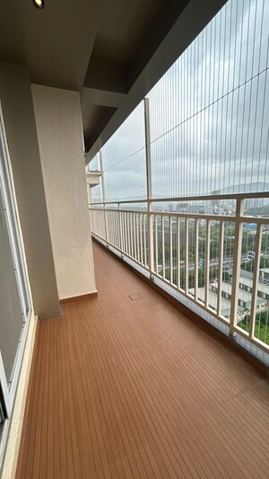 Balcony in 3 BHK Apartment at Big Splash, Vashi Sector 17 – for Rent