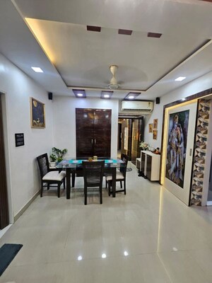 Gym in 4 BHK Apartment at Thakur Jewel Tower, Kandivali East – for Rent