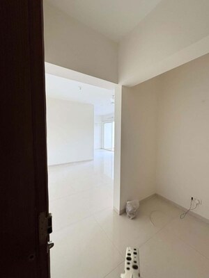Room in 2 BHK Apartment at Icon Westwood Estates, Wakad – for Rent