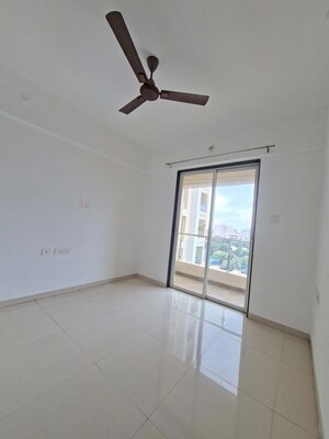 Room in 2 BHK Apartment at Ganraj Skydale, Mohammadwadi – for Rent