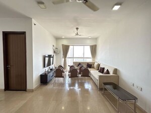 2 BHK Apartment For Sale in Lodha Venezia, Parel