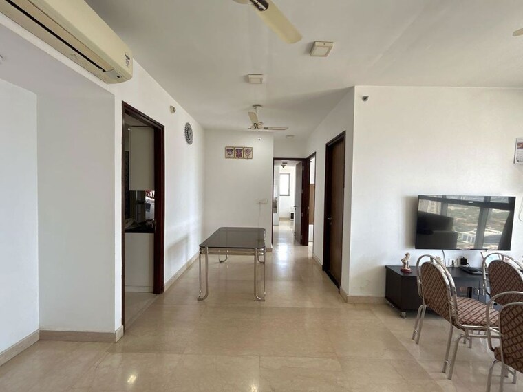 Living Room, lodha-venezia 2 Bedroom 850 Sq.Ft. Apartment In Parel Mumbai 10712816