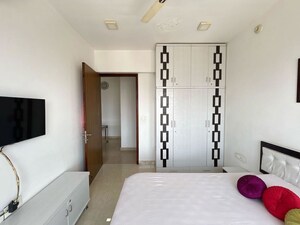 Room in 2 BHK Apartment at Lodha Venezia, Parel – for Sale