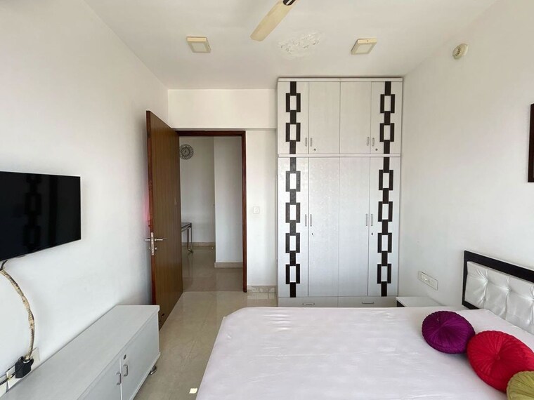 Room, lodha-venezia 2 Bedroom 850 Sq.Ft. Apartment In Parel Mumbai 10712816