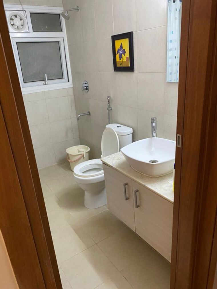 Bathroom, bhartiya-nikoo-homes 3 Bedroom 1917 Sq.Ft. Apartment In Thanisandra Main Road Bangalore 10712819
