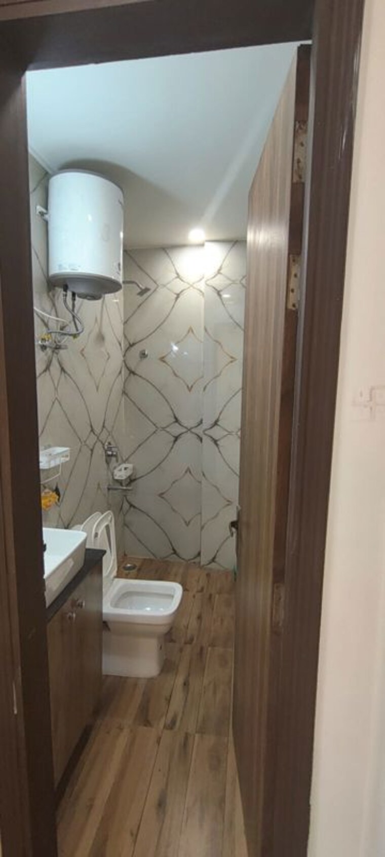 Bathroom, sahastradhara 3 Bedroom 1500 Sq.Ft. Builder Floor In Sahastradhara Dehradun 10709833